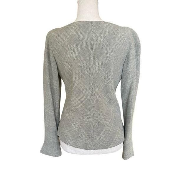 Linda Allard Ellen Tracy NWT Wool‑Linen Blend Green & Cream Plaid Hook‑Front Top - Picture 5 of 10